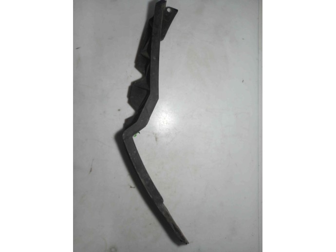 Suport aripa dreapta fata Skoda Octavia 2 1.9 BKC 1Z0807184B 2004-2013