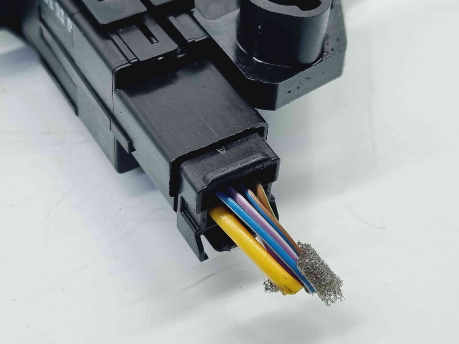 Motoras geam dreapta spate Volvo V40 [Fabr 2013-2019] OEM - imagine 2