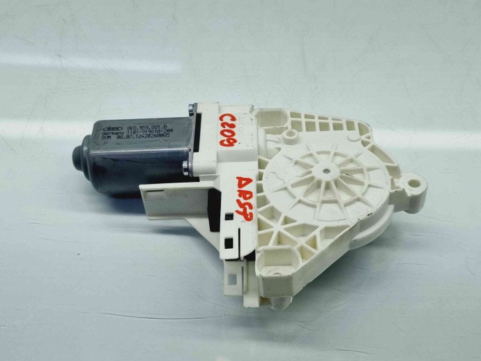 Motoras geam dreapta spate Audi A8 D4 (4H2, 4H8, 4HC, 4HL) [Fabr 2009-2018] 8K0959801B