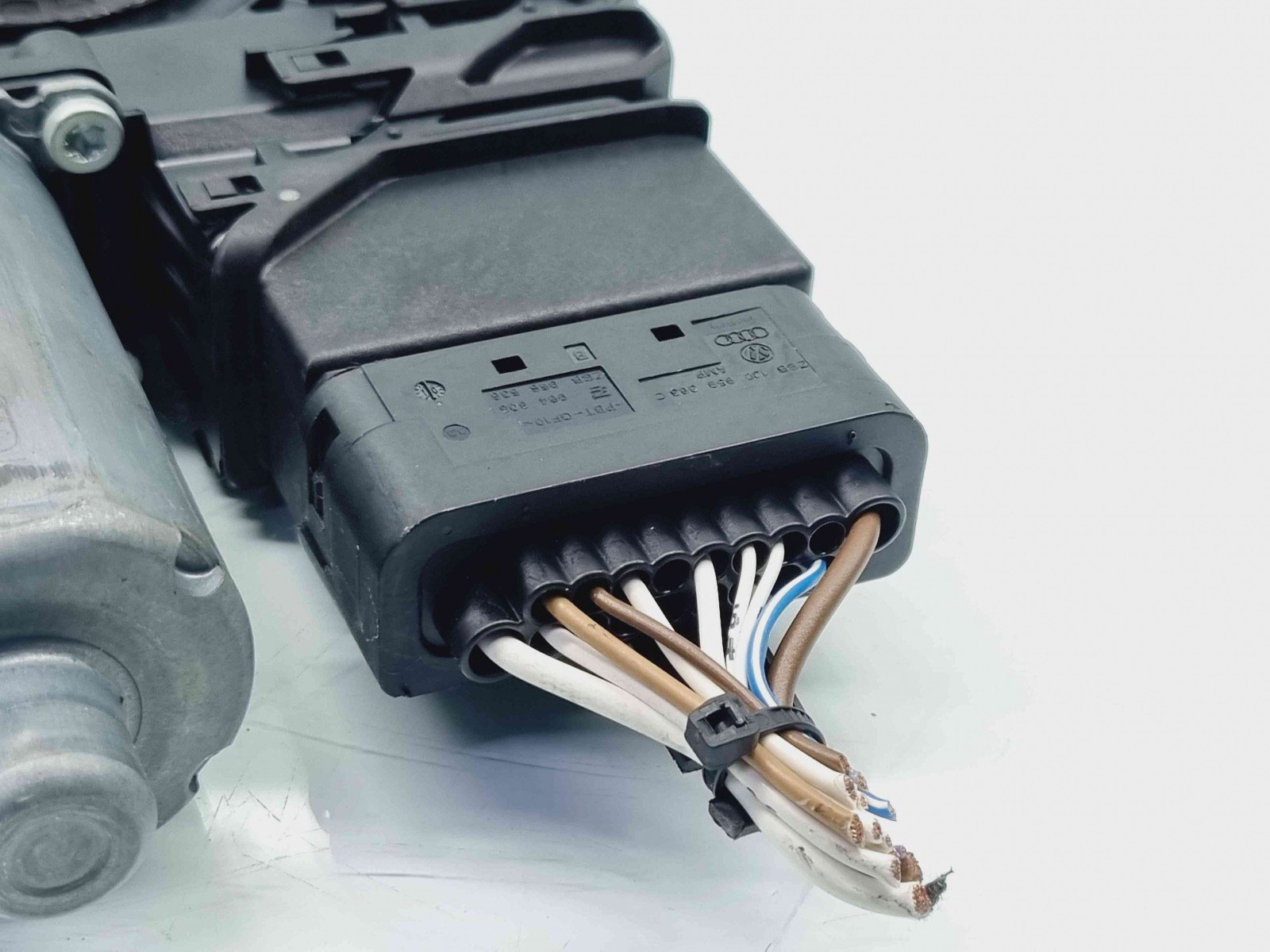 Motoras geam dreapta spate Volkswagen Golf 6 Plus (521) [Fabr 2009-2013] 5M0839402F - imagine 2