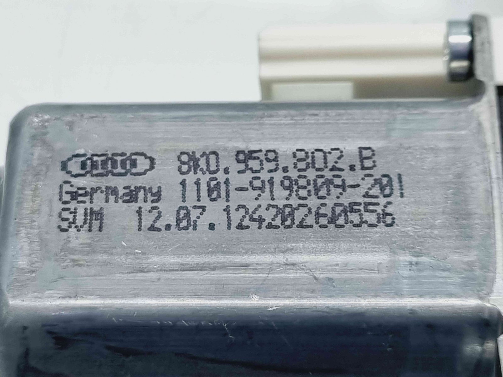 Motoras geam dreapta fata Audi A8 D4 (4H2, 4H8, 4HC, 4HL) [Fabr 2009-2018] 8K0959802B - imagine 4
