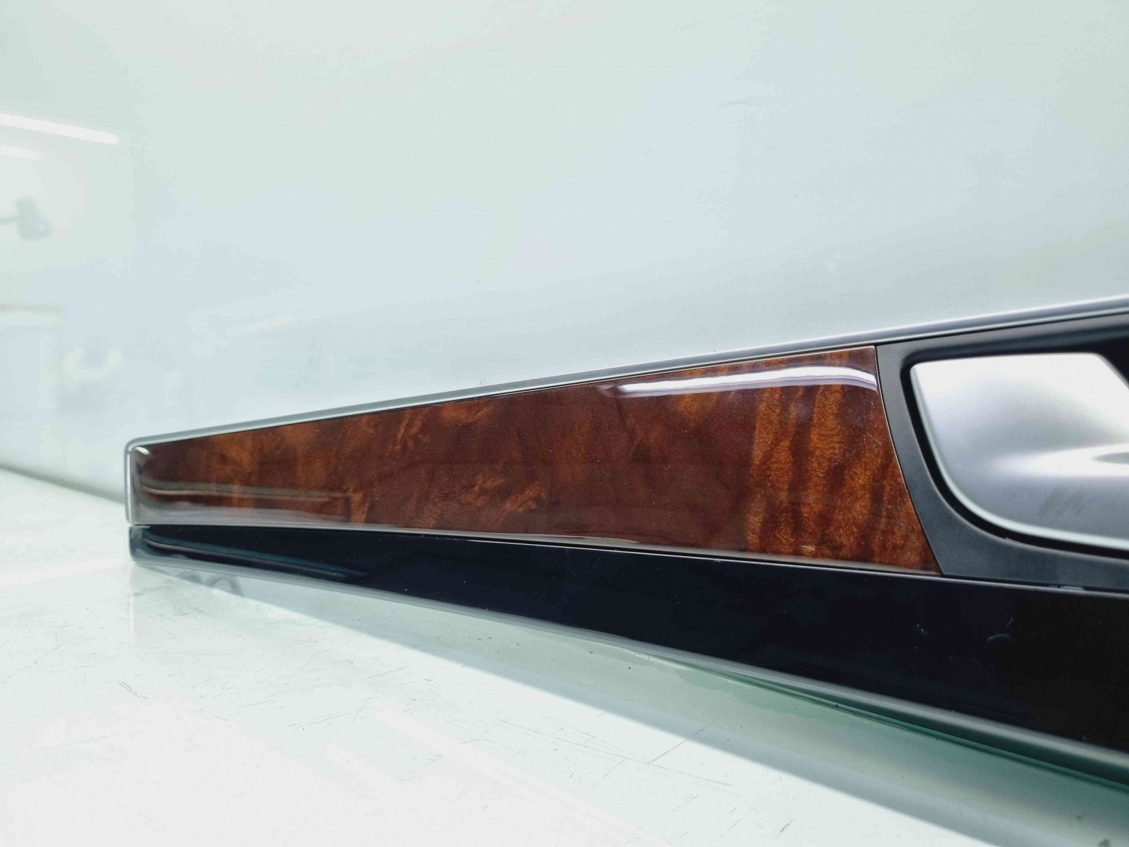 Maner interior stanga spate Audi A8 D4 (4H2, 4H8, 4HC, 4HL) [Fabr 2009-2018] 4H0867469 - imagine 4