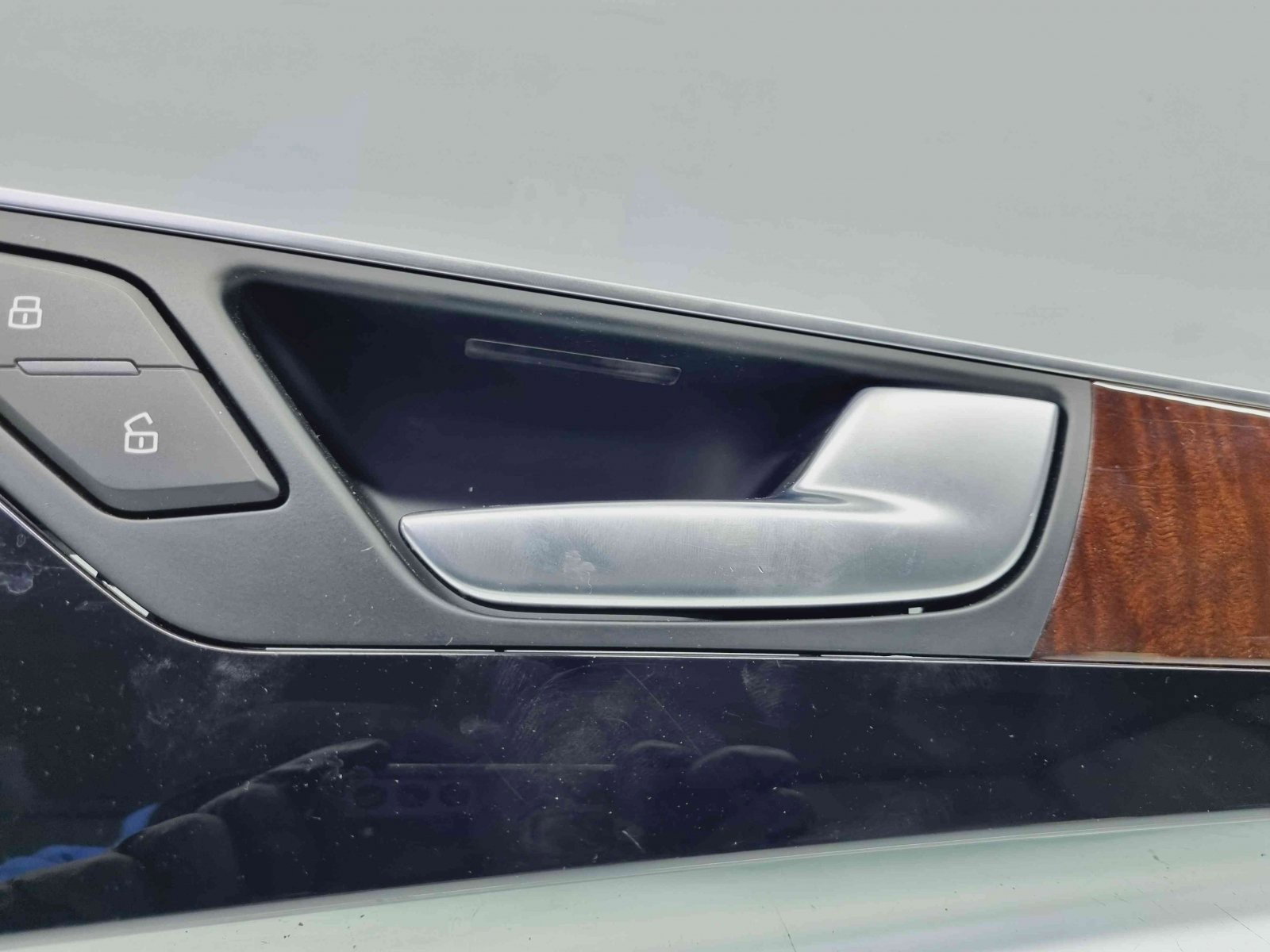 Maner interior dreapta spate Audi A8 D4 (4H2, 4H8, 4HC, 4HL) [Fabr 2009-2018] 4H0867470 - imagine 3