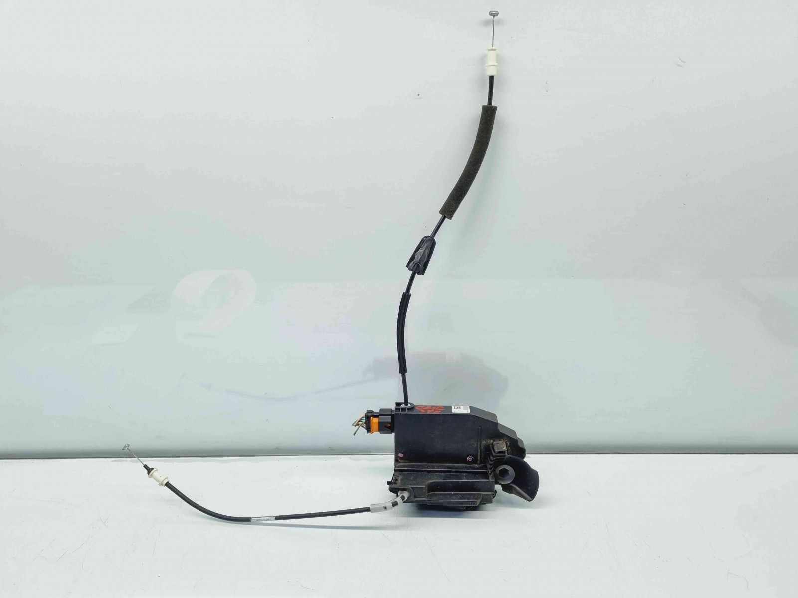 Broasca usa stanga fata Peugeot 308 (II) [Fabr 2013-2020] 9810309580 - imagine 1