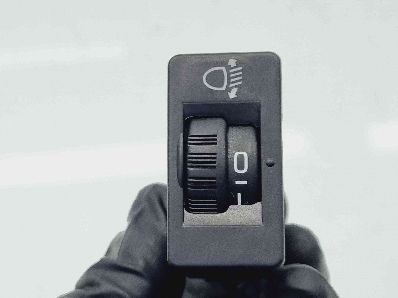 Butoane comenzi consola centrala Peugeot 308 (II) [Fabr 2013-2020] 9636669277 n 98033343ZD n 96750157ZD - imagine 3