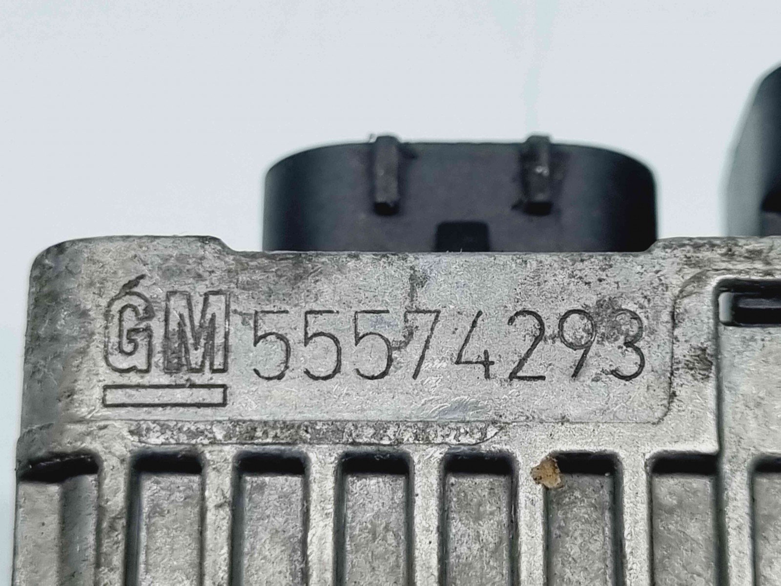 Releu Opel Astra J Coupe GTC [Fabr 2009-2015] 55574293 - imagine 2