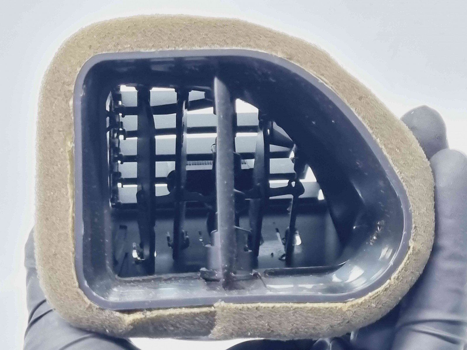 Grila aerisire stanga Opel Astra J Coupe GTC [Fabr 2009-2015] 13372038 - imagine 4