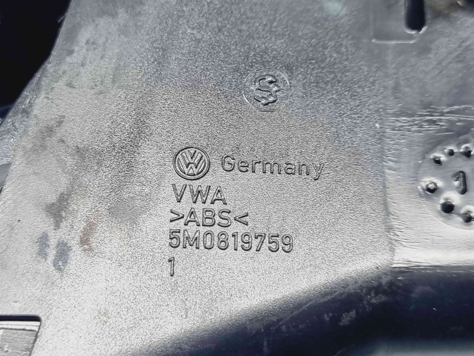 Grila aerisire stanga Volkswagen Golf 6 Plus (521) [Fabr 2009-2013] 5M0819759 - imagine 3