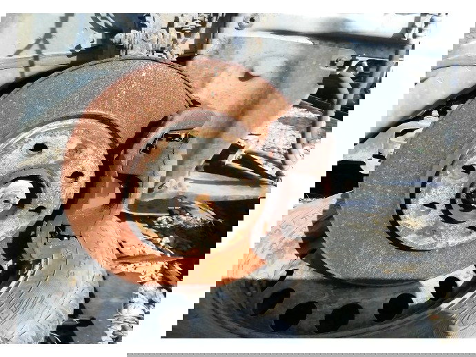 Etrier dreapta fata Fiat Grande Punto 1.4 benzina OEM 2005-2009