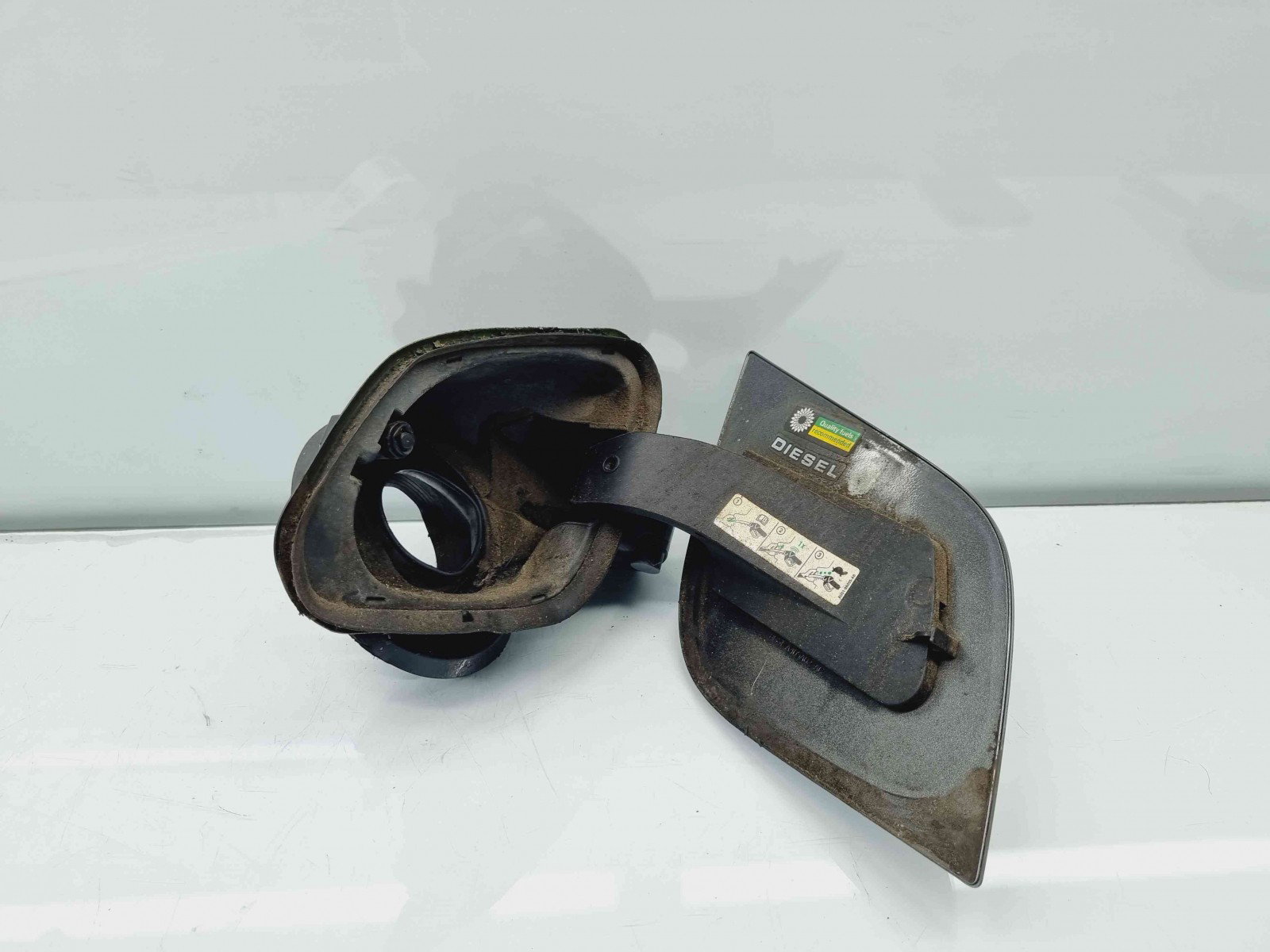 Capac rezervor Ford Focus 3 Facelift [Fabr 2014-2019] Culoare - Magnetic - imagine 2