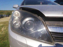 Far dreapta cu xenon Opel Astra H 1.7 CDTI OEM 2004-2009