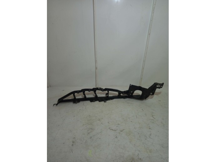 Suport aripa dreapta BMW X5 3.0 D 51127157990 2007-2013