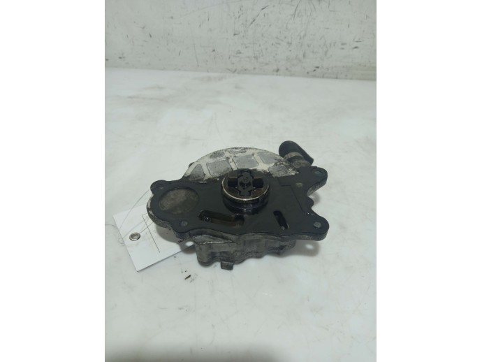 Pompa vacuum Audi A4 B8 2.0 TDI 03L145100 2008-2015