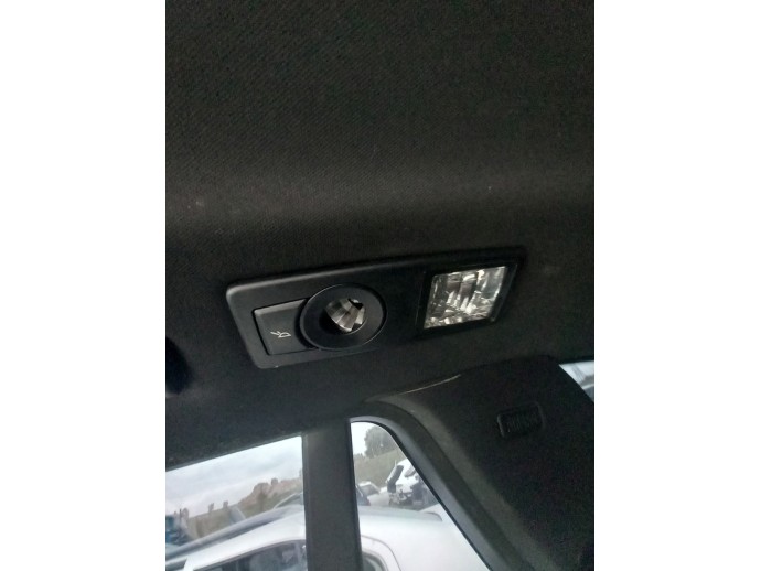 Plafoniera dreapta spate BMW X5 3.0 D OEM 2007-2013
