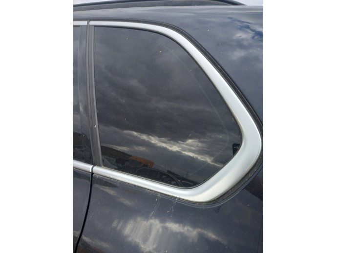 Geam fix caroserie stanga spate BMW X5 3.0 D OEM 2007-2013