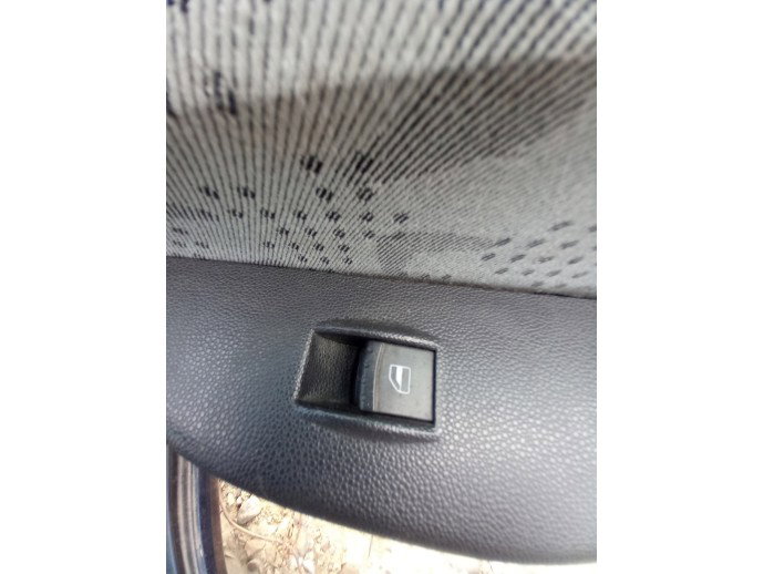 Buton geam electric dreapta fata Skoda Fabia 1.9 ATD OEM 2000-2008