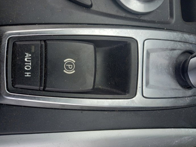 Buton frana de mana BMW X5 3.0 D OEM 2007-2013 585
