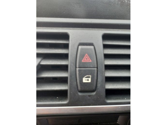 Buton avarii BMW X5 E70 3.0 D OEM 2007-2013