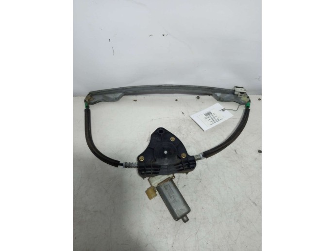 Macara dreapta fata Renault Clio 2 1.5 DCI 0130822019 1998-2004