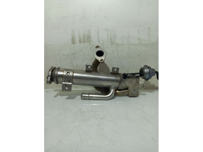 Racitor gaze Audi A4 B7 2.0 BRE 3G131512R 2004-2008