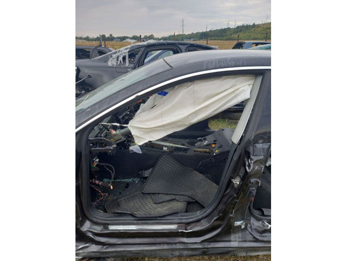 Cheder usa stanga fata Audi A5 2.0 TDI OEM 2007-2015