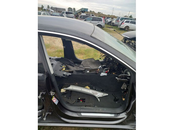 Cheder usa dreapta fata Audi A5 2.0 TDI OEM 2007-2015