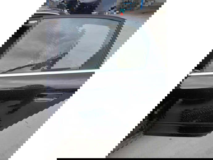 Usa stanga spate Audi A4 B7 2.0 BRE OEM 2004-2008