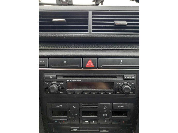 Radio CD Audi A4 B7 2.0 BRE OEM 2004-2008