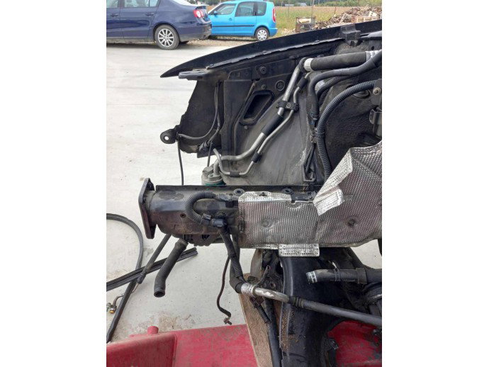 Lonjeron dreapta Audi A4 B7 2.0 BRE OEM 2004-2008