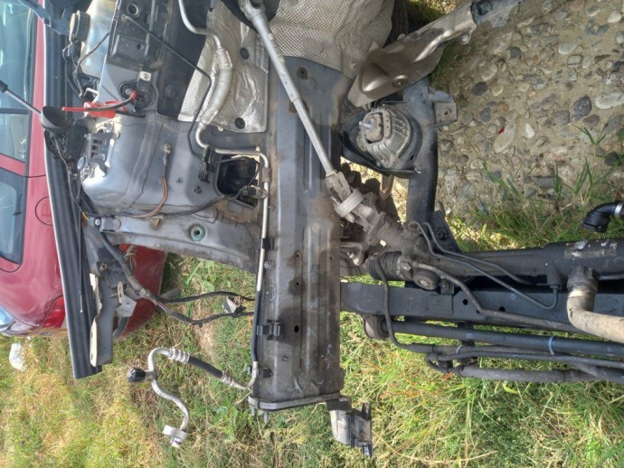Lonjeron dreapta BMW X1 2.0 D OEM 2009-2015