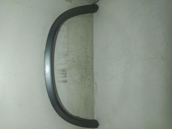 Ornament aripa stanga BMW X1 2.0 D OEM 2009-2015