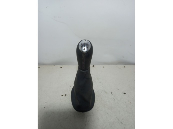 Manson schimbator vitezeDacia Duster 1.6 b OEM 2010-2017 