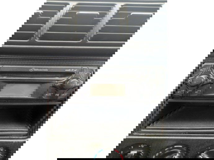 Radio CD Mercedes ML W163 2.7 CDI OEM 1998-2005