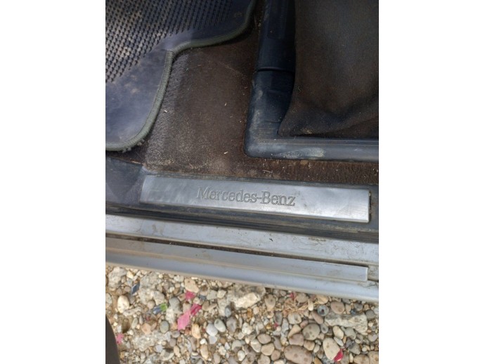 Ornament prag stanga spate Mercedes ML W163 2.7 CDI OEM 1998-2005