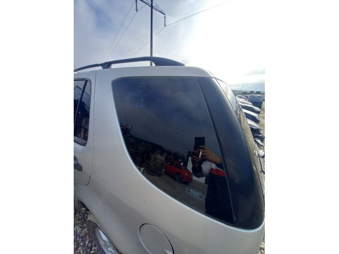 Geam fix caroserie stanga spate Mercedes ML W163 2.7 CDI OEM 1998-2005