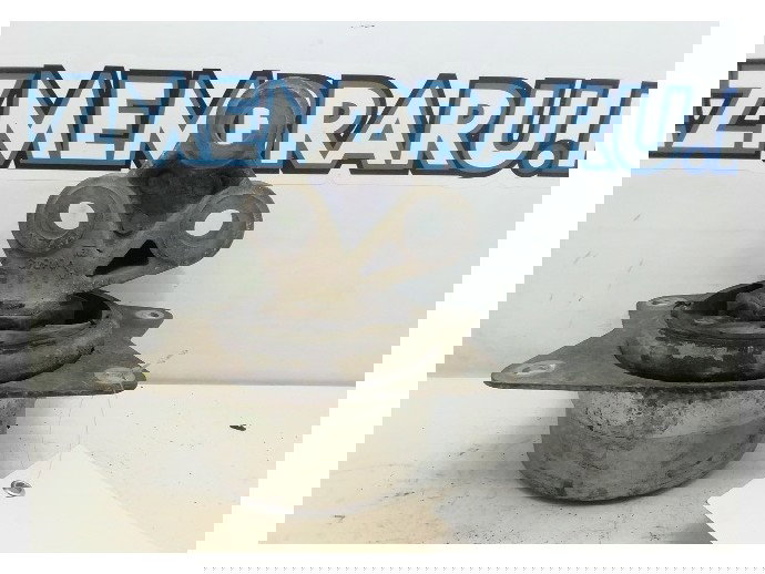 Suport cutie viteze Opel Vectra C 1.9 CDTI V04643 2003-2008