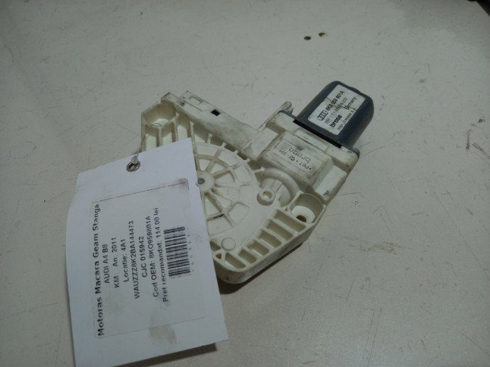 Motoras macara geam stanga fata Audi A4 B8 2.0 TDI 8K0959801A 2008-2015