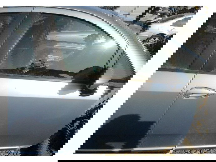 Usa dreapta fata Fiat Grande Punto 1.4 benzina OEM 2005-2009