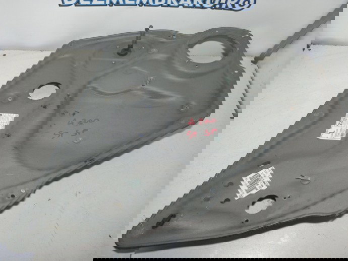 Macara geam stanga spate Mercedes A200 2.0 CDI A1697300179 2004-2012