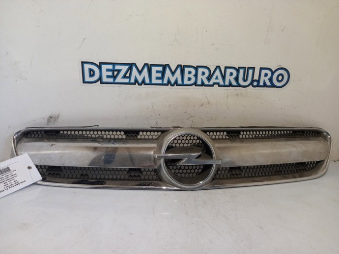 Grila bara fata cu sigla Opel Vectra C  1.9 CDTI OEM 2003-2008
