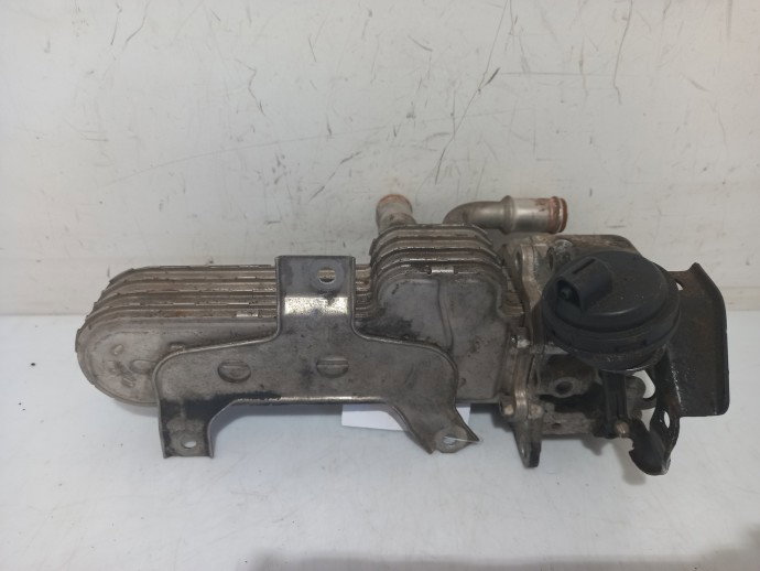 Racitor gaze Skoda Octavia 2 1.9 BXE 038131513AD 2004-2013