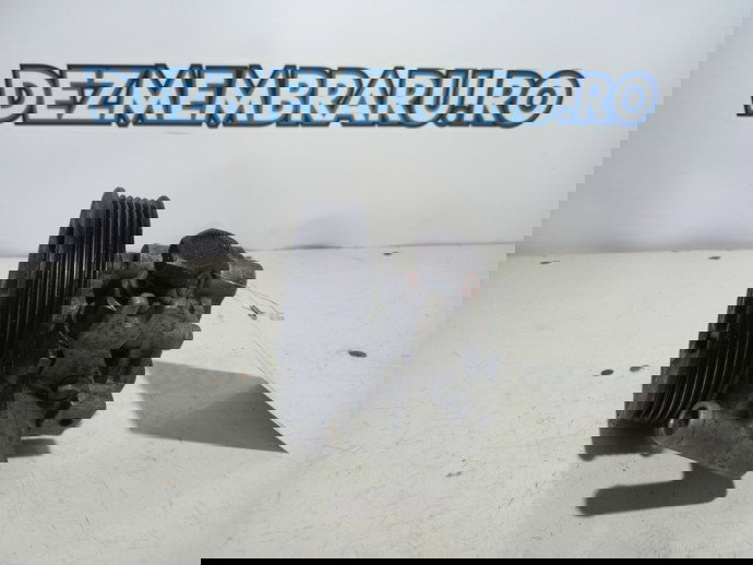 Pompa servodirectie Hyundai Tucson 2.0 CRDI  57100-E300 2004-2010 