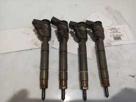 Injector Mercedes A200 2.0 CDI A6400700787 2004-2012