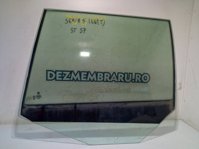 Geam stanga spate BMW Seria 5 E61 3.0 D OEM 2004-2010