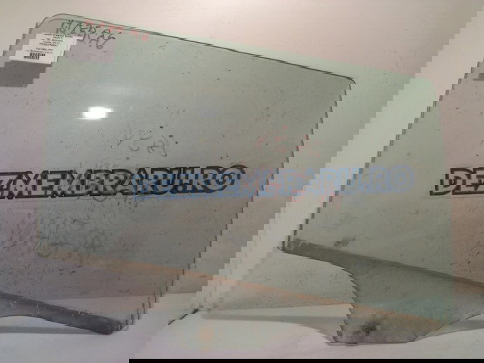Geam dreapta spate Mazda 6 2.0 D OEM 2002-2008