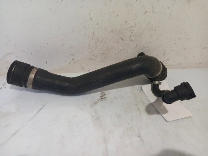Furtun apa BMW 320 E90 2.0 D 7796869-06 2005-2011
