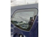 Geam fix caroserie dreapta spate Dacia Duster 1.6 H4M OEM 2010-2017