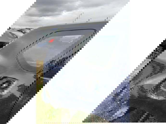 Aripa dreapta spate Dacia Duster 1.6 H4M OEM 2010-2017