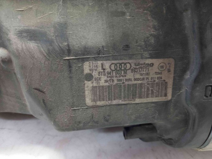 Far stanga Audi A5 2.7 CAMA OEM 2007-2015