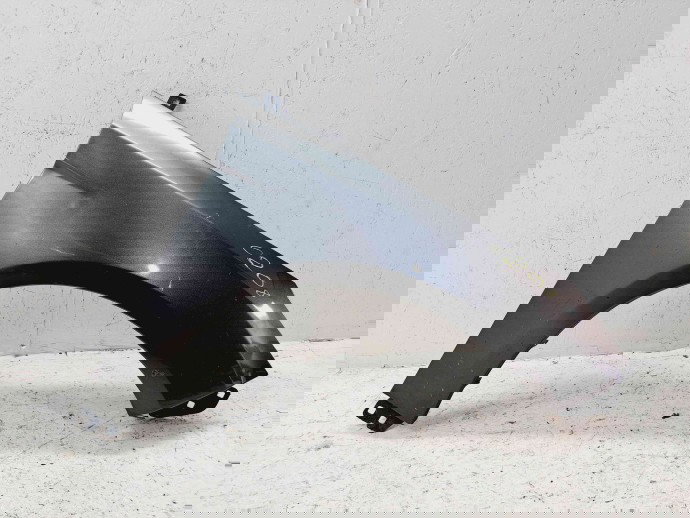 Aripa dreapta fata Ford Focus 3 Facelift [Fabr 2014-2019] Magnetic